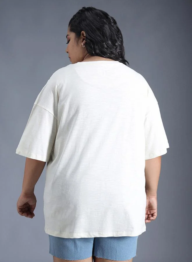 HIGH STAR Plus Size Typography Print Drop-Shoulder Sleeves Oversized T-Shirt by Styli