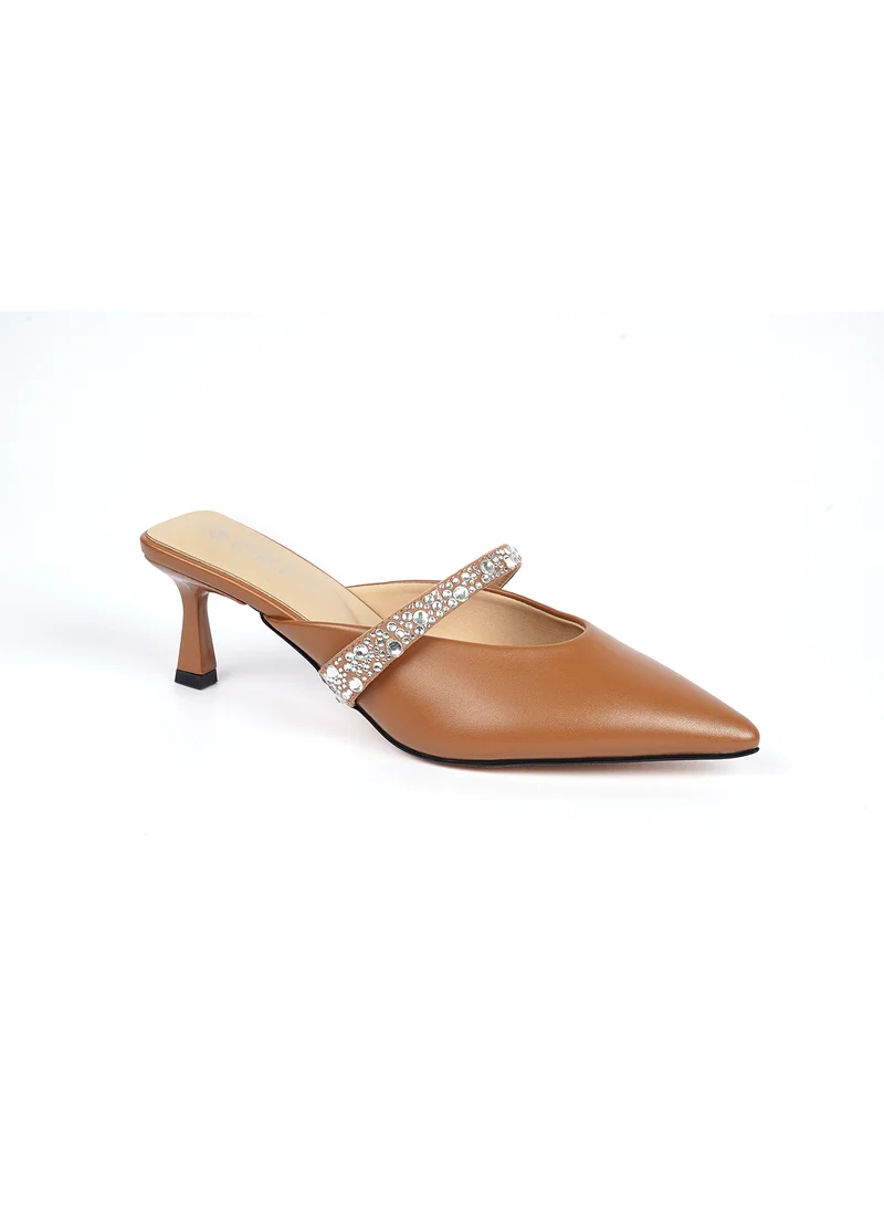 كيوبل Womens embelished pointed-toe kitten heel mules