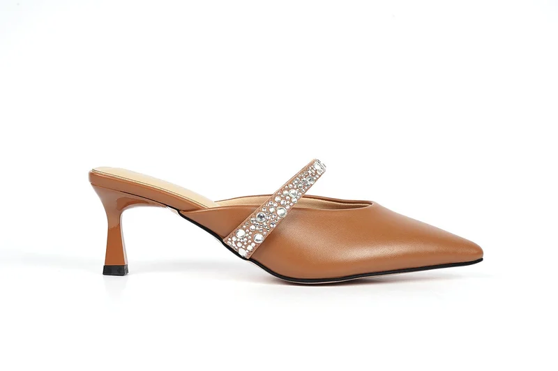 كابلي شباشب نسائية بكعب خنجر مدبب مزخرف