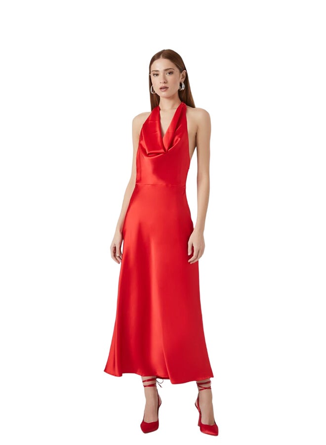 FOREVER 21 فستان من الساتان بفتحة رقبة على شكل V - Image 1