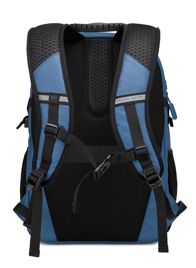 ARCTIC HUNTER Travel Daypack Water Repellant Scratch Resistant 30L Backpack with Built In USB/Headphone Port for Men and Women, B00388, Blue - Image 5