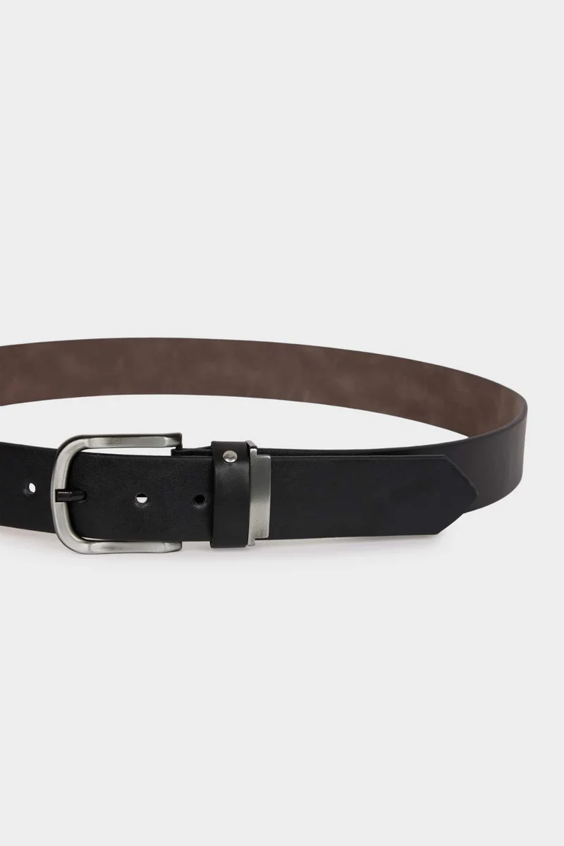 ديفاكتو Man Rectangle Clasp Faux Leather