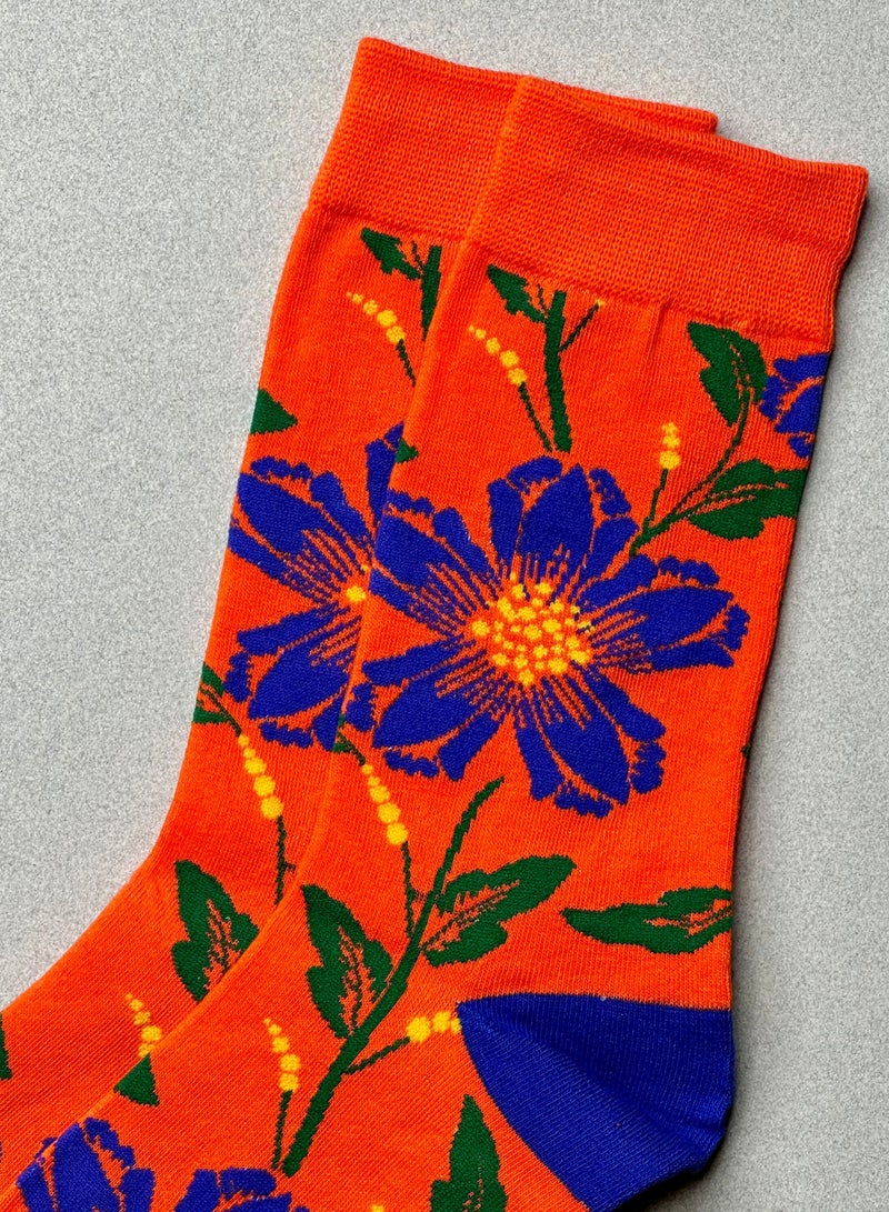 The Socks Hype 2 Pairs Unisex Flower Socks for Men Women - Comfortable Cotton Blend | Suitable for 35-42 Sizes | Vibrant Floral Design, Perfect for Nature Lovers - Image 4