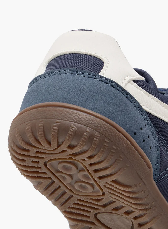 JUNIORS Boys Panelled Sneakers with Hook and Loop Closure