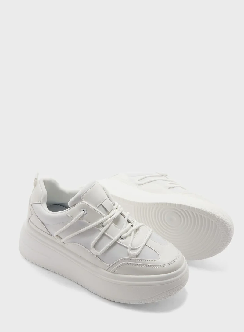 Ginger Zigzag Strap Stacked Sole Sneaker