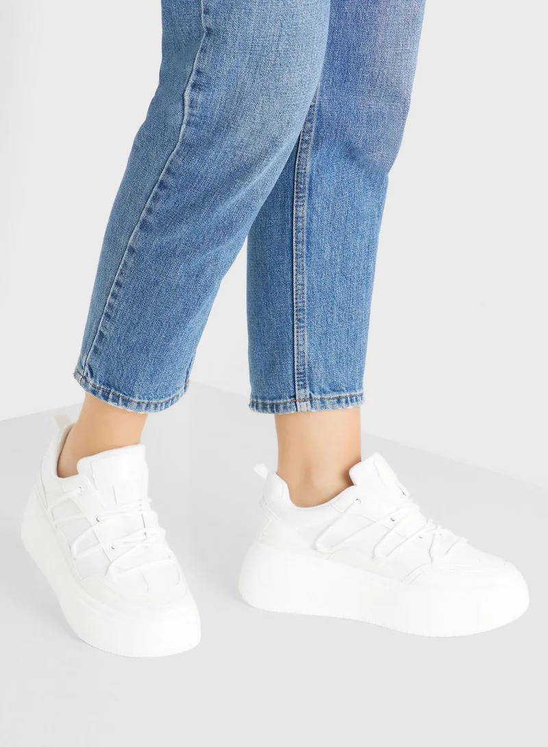 Ginger Zigzag Strap Stacked Sole Sneaker