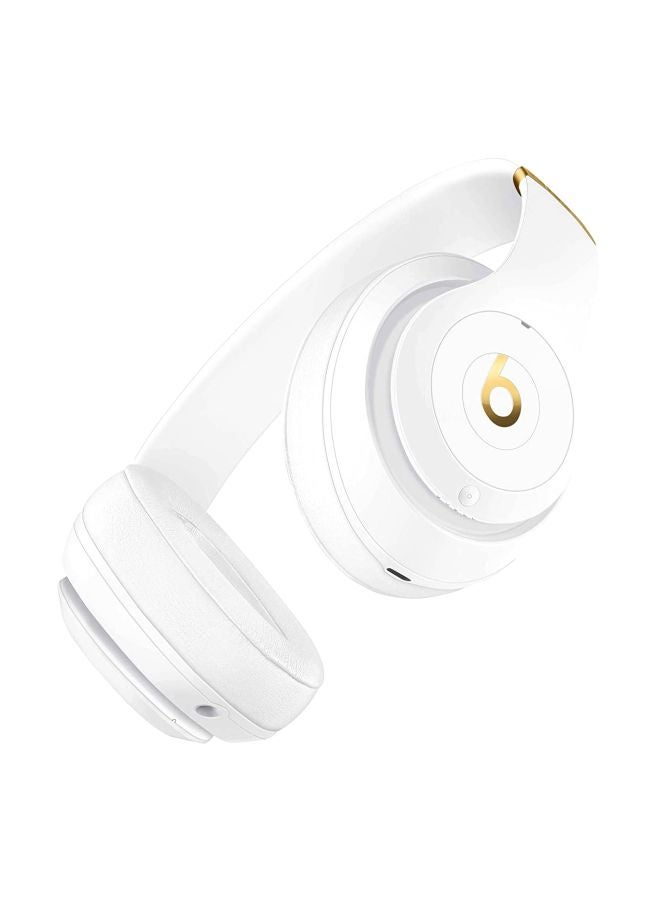 beats Studio3 On-Ear Headset White - Image 3