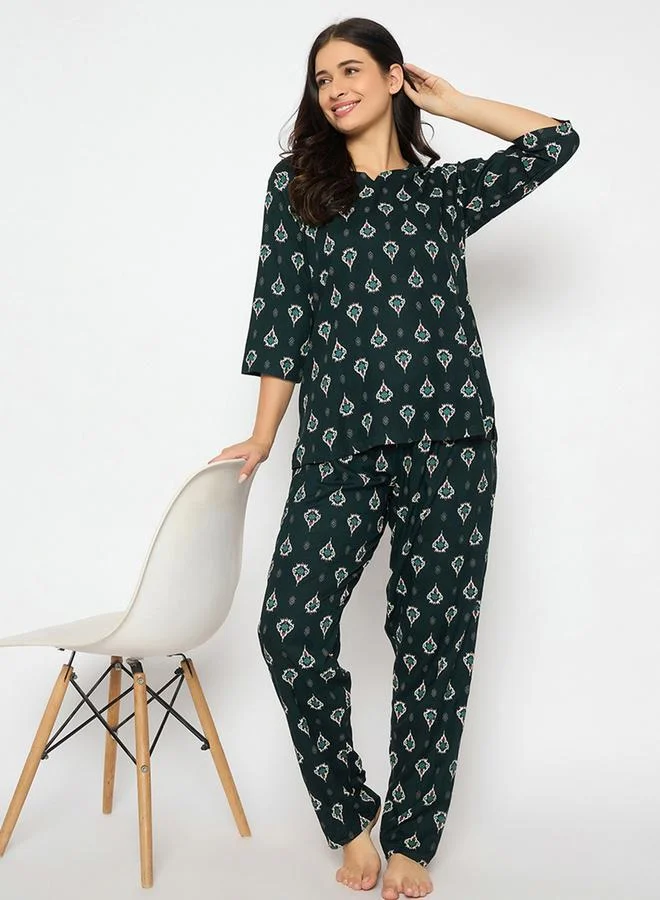 Clovia Clovia Printed Notch Neck Top and Pyjama Set