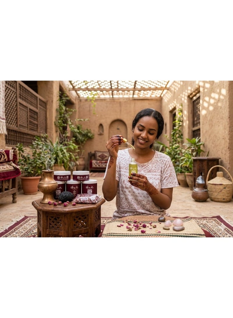 كاهلا مجموعة كَحلة  للحمام السوداني وتجهيز العروس - دلكة وصابون سوداني أصلي مع زيوت الخمرة والصندلية الفاخرة وليفة طبيعية لتفتيح، تقشير وتعطير الجسم والشعر - Image 3
