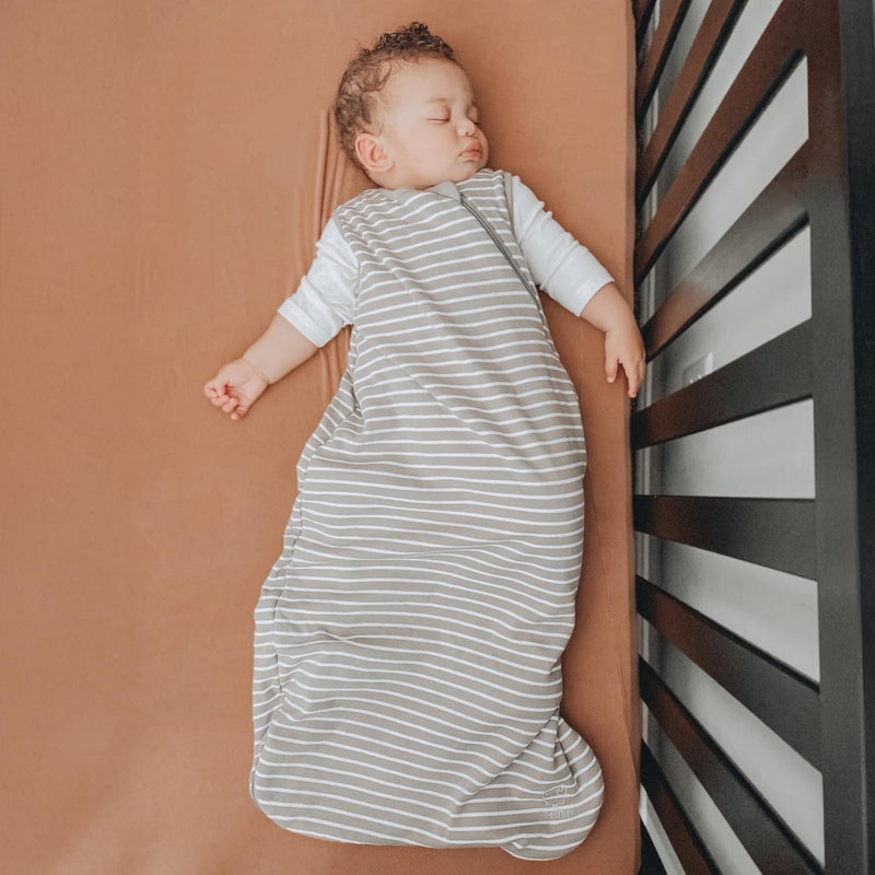 Woolino Merino Wool and Organic Cotton Baby Sleep Bag - 4 Season Classic Sleep Sack for Baby - Two-Way Zipper Sleeping Bag for Baby and Toddler - 6-18 Months - Gray - Image 3