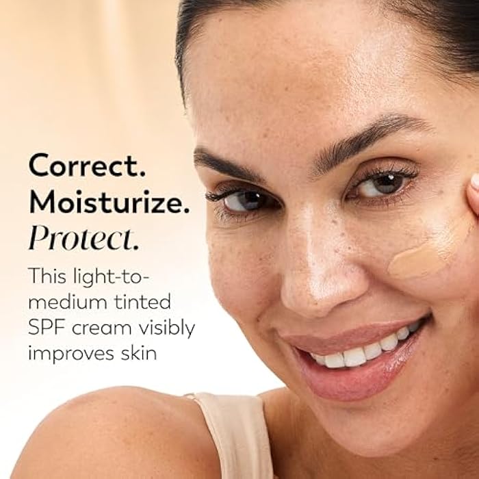 Olay Total Effects Tone Correcting Face Moisturizer with Sunscreen SPF 15, Light to Medium 1.7 Ounces - Image 4