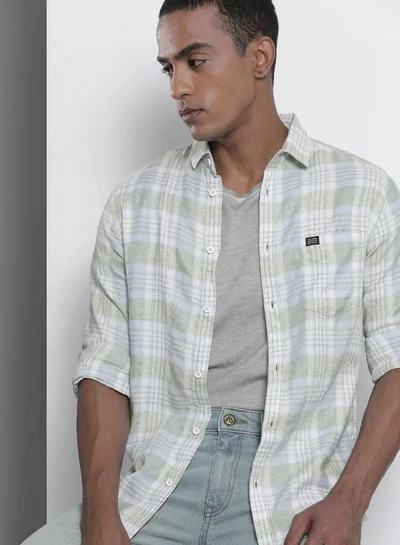شركة المرآب الهندية Men Slim Fit Checkered Full Sleeves Spread Collar Casual Shirt