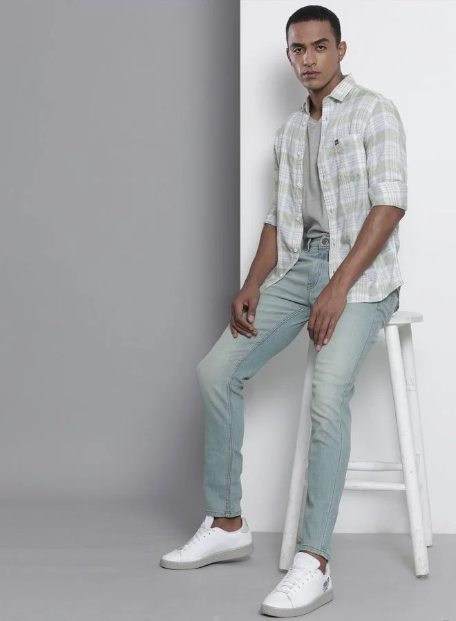 The Indian Garage Co Men Slim Fit Checkered Full Sleeves Spread Collar Casual Shirt