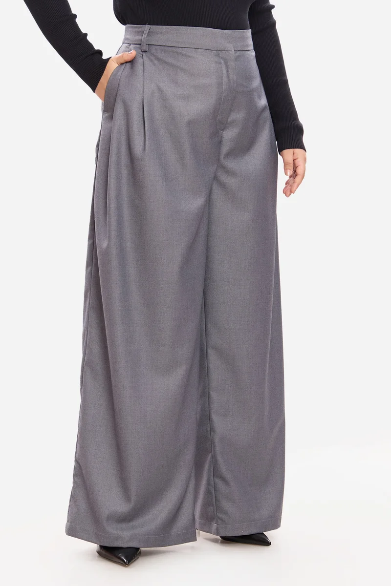 Virgio  Solid Cotton Pleated Plus Size Trousers for Women for Women | Best Price UAE
