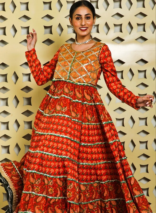 فستان ماكسي قطني مطبوع بنقوش عرقية للنساء