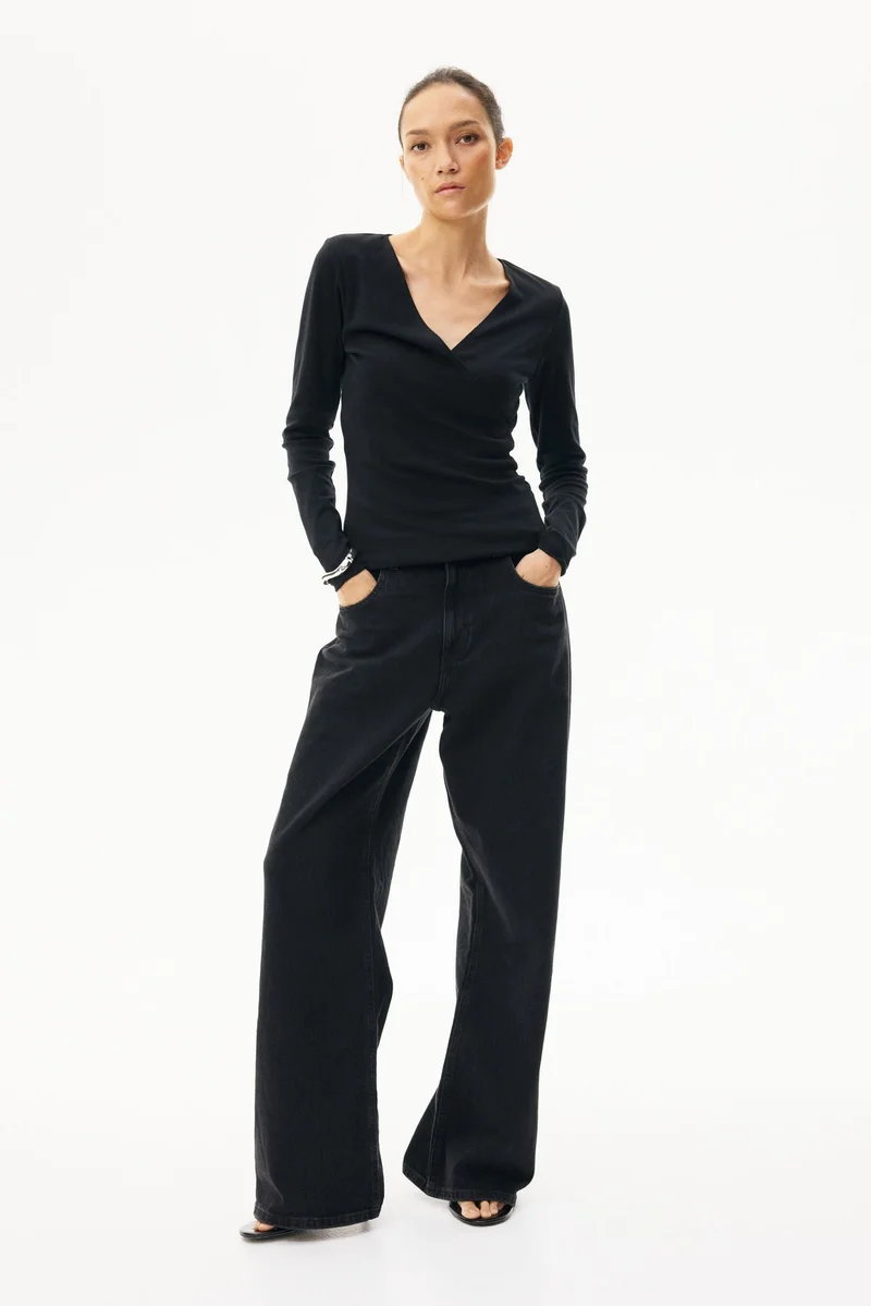 H&M MAMA Ribbed nursing top