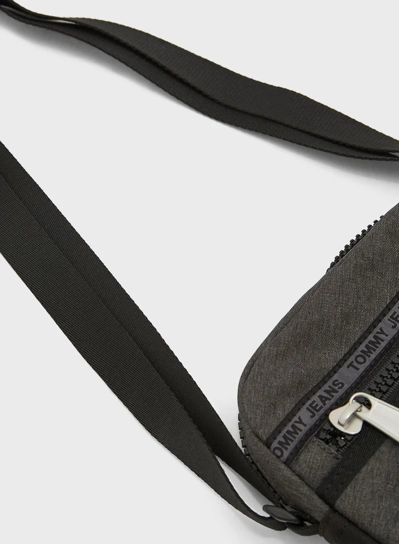TOMMY HILFIGER Small Messenger Bag