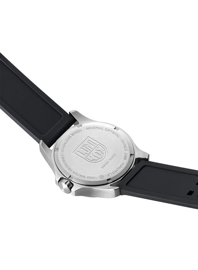 Luminox Men's Analog Round Shape Polyurethane Wrist Watch X2.2501 - 43 Mm - Image 3