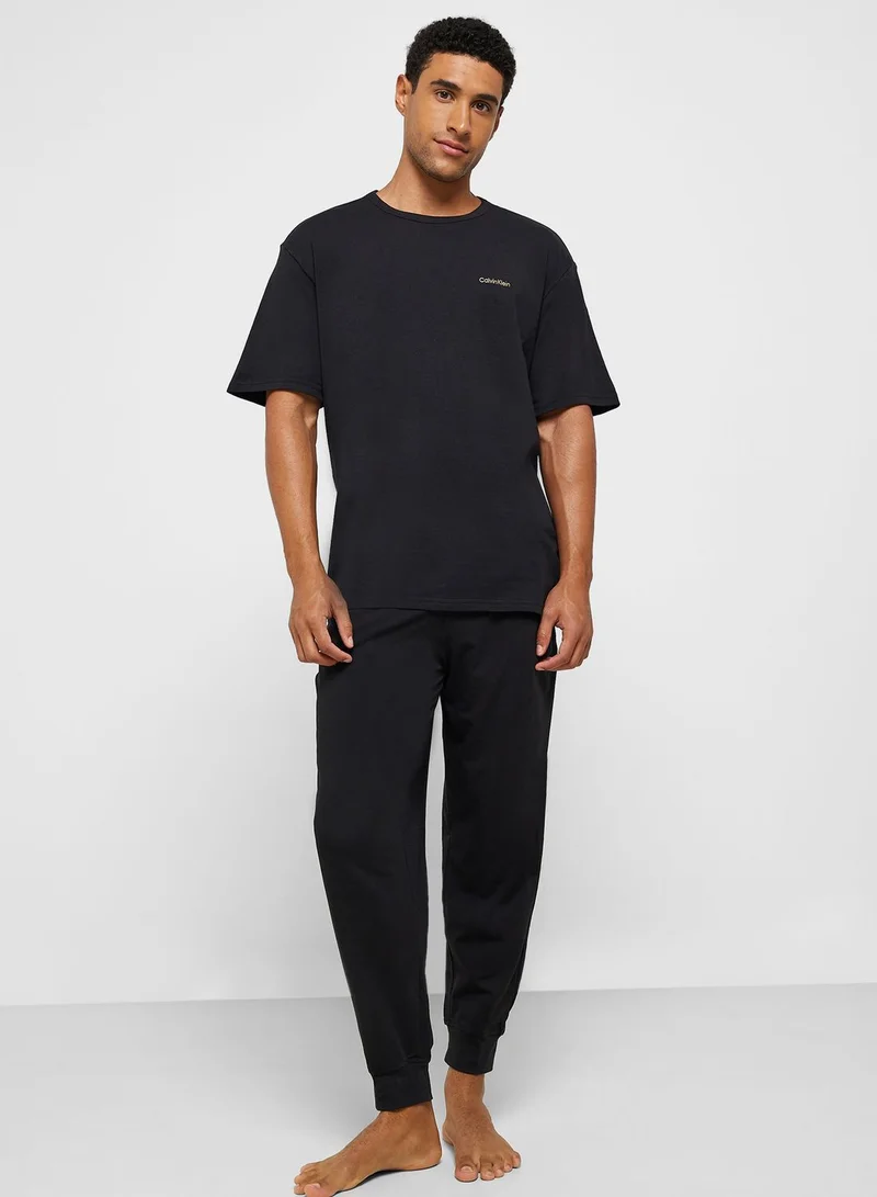 CALVIN KLEIN Logo Crew Neck T-Shirt And Jogger Set