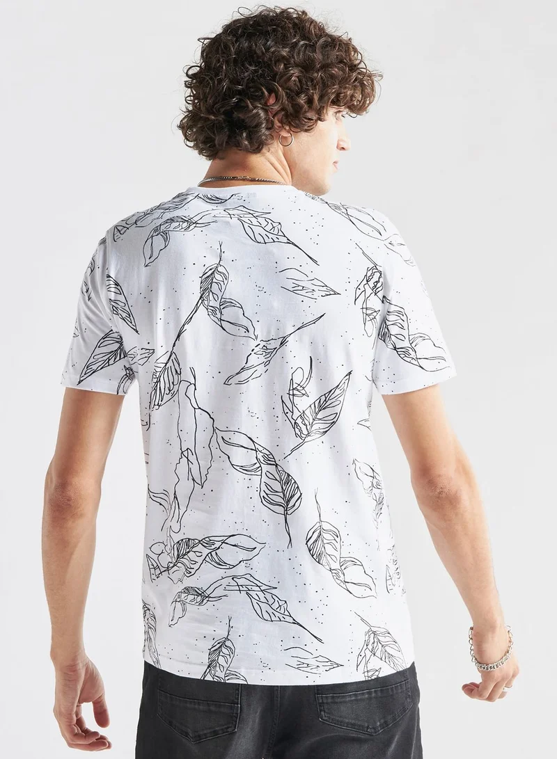 FAV All Over Print Crew Neck T-Shirt