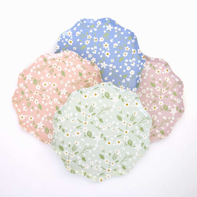 Meri Meri Meri Meri Ditsy Floral Paper Plates Pack of 12 Disposable Plates for Party Ditsy Floral Plates Available as Paper Dinner Plates  Side Plates with Wavy Edges