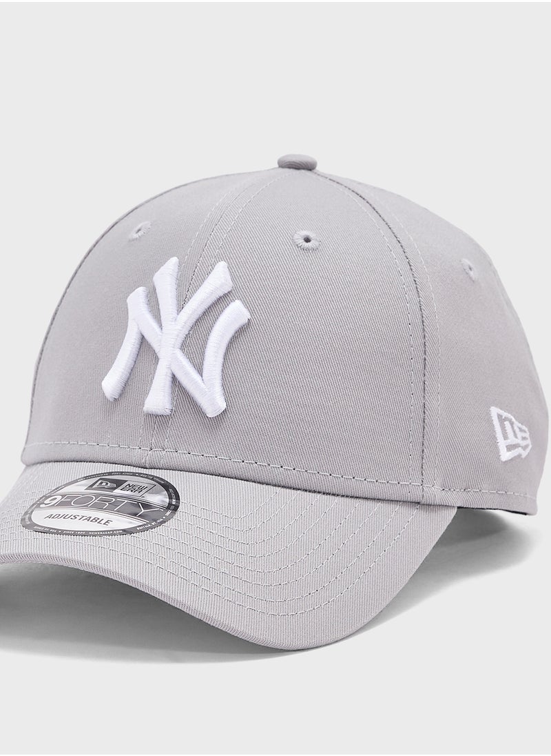 NEW ERA 9Forty New York Yankees Cap  - Image 3
