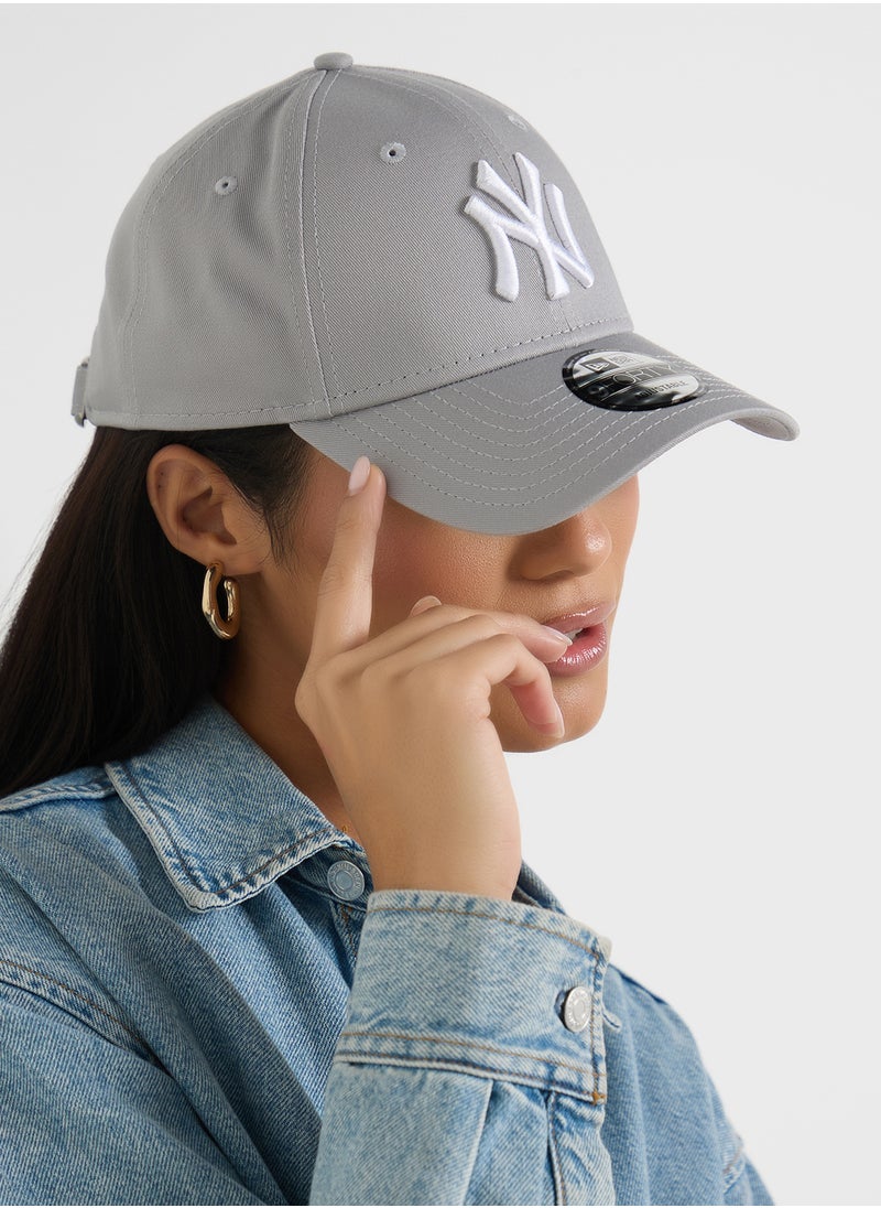 NEW ERA 9Forty New York Yankees Cap  - Image 4