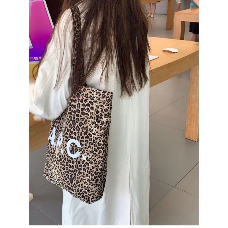 Leopard Print Apc Korean Style Small Leopard Print Extra Large Capacity Mommy Canvas Bag Canvas Bag Tote Bag Single Shoulder Satchel All Year Round - Image 4