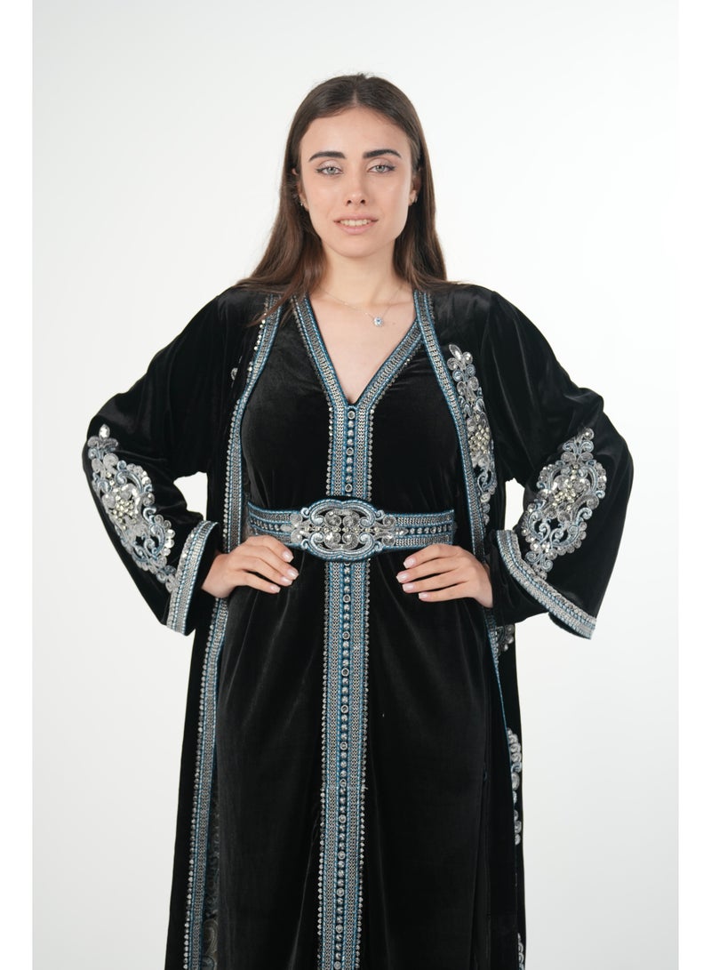 AL BENT AL SHARQIEH Velvet kaftan jalabiya dress with belt - Image 3