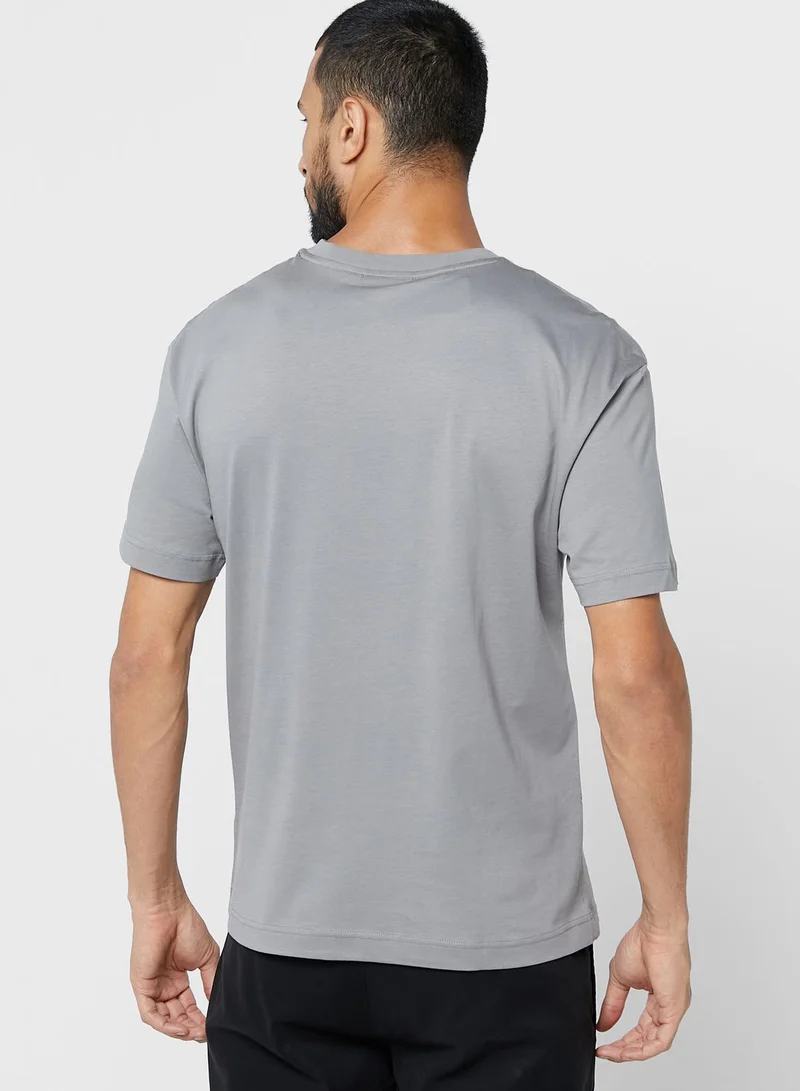 CALVIN KLEIN Logo Printed Crew Neck T-Shirt