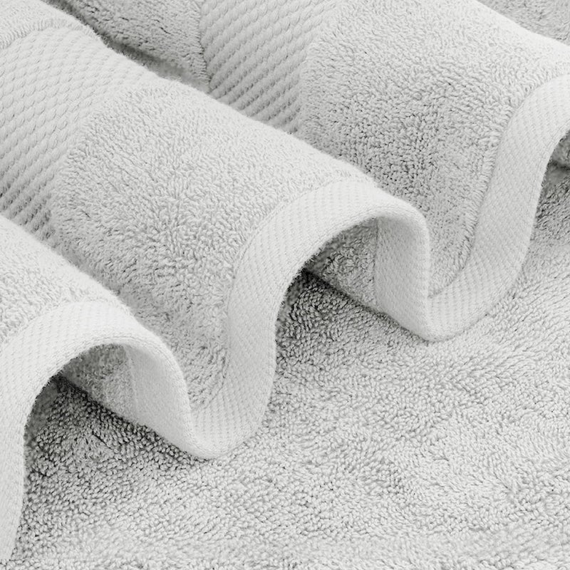 White Classic مجموعة من 4 من مناشف الحمام الفاخرة الكلاسيكية البيضاء - 700 غم قطن ناعم للغاية 27x54 | عالية الامتصاص وسريعة الجفاف | مناشف فندقية للحمام الفاخر، مناشف استحمام فخمة، فضي - Image 3