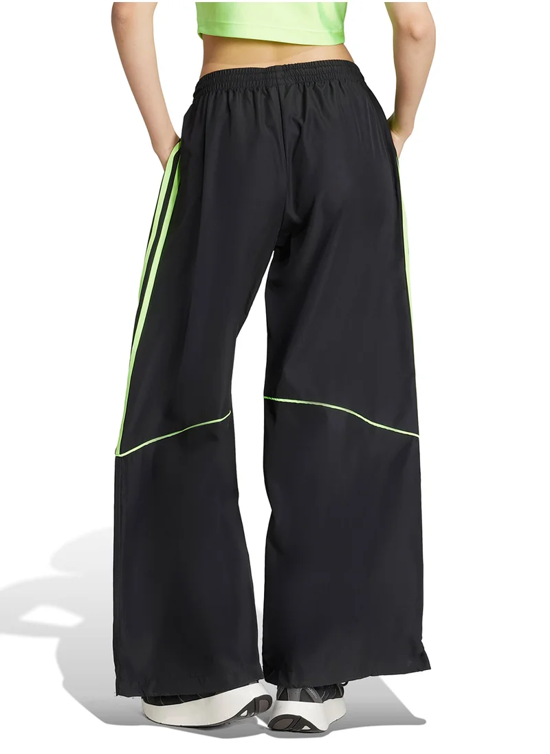 adidas Originals Adicolor Teamgeist Oversized Sweatpants