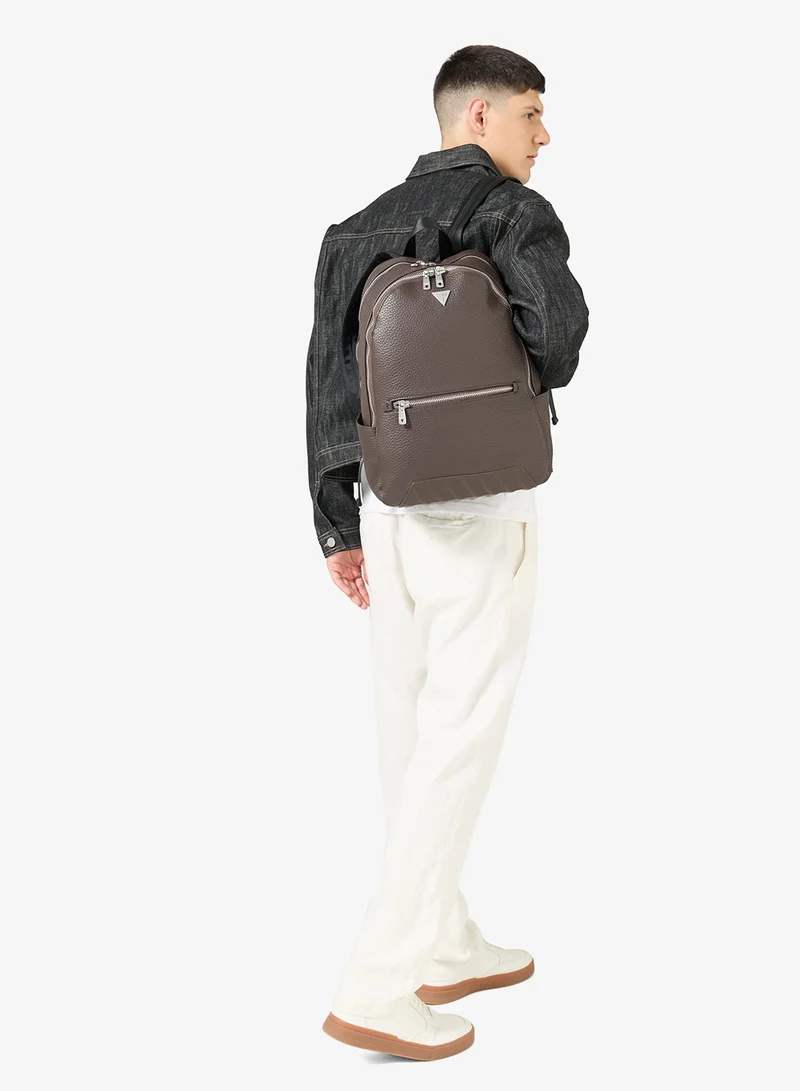 جس حقيبة ظهر تورينو