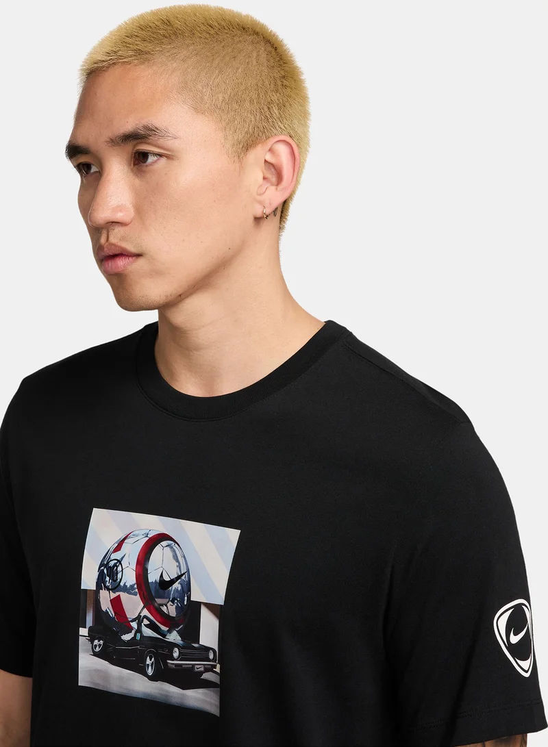 Nike Total 90 Graphic T-Shirt