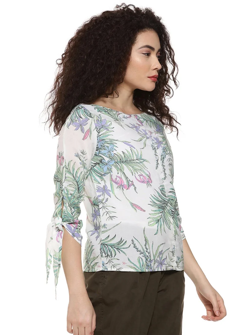 كامبوس سوترا بلوزة نسائية بطبعة أوراق شجر بيضاء مائلة