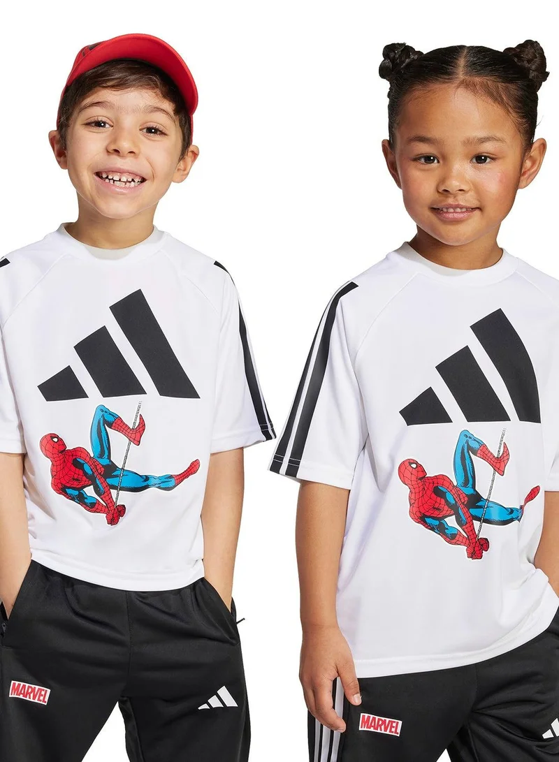 اديداس تيشيرت أبيض للأطفال بأكمام قصيرة