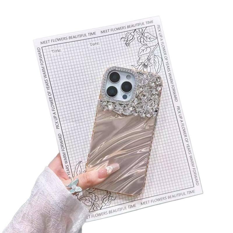 BB غطاء واقي بAcrylic لـ iPhone 12 مع حماية من السقوط وتغطية كاملة مع مقاوم للصدمات مع كريستال راينستون مع نمط مموج باللون وردي بتفاصيل مرصعة من الأكريليك باللون الوردي - Image 1