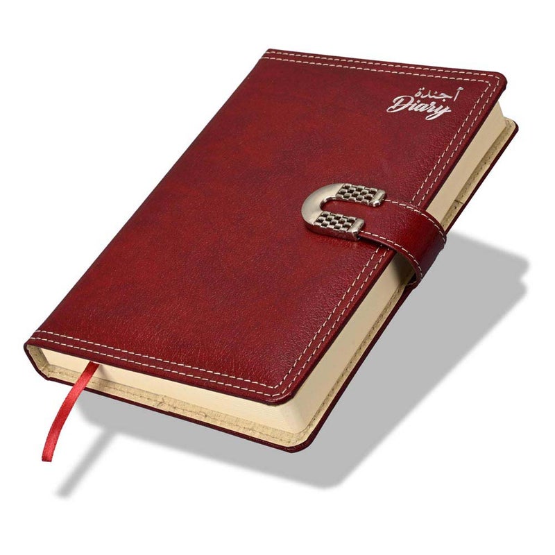 FIS مفكرة FIS 2026 A5، 148x210 مم، غلاف جلد مزود بحشوة من الجانبين، زوايا مدورة مع قفل مغناطيسي، عربي/إنجليزي، ورق إيطالي عاجي 70 جرام، غلاف ماروني، تصميم قفل 6 - FSDI86AE26D06 - Image 1