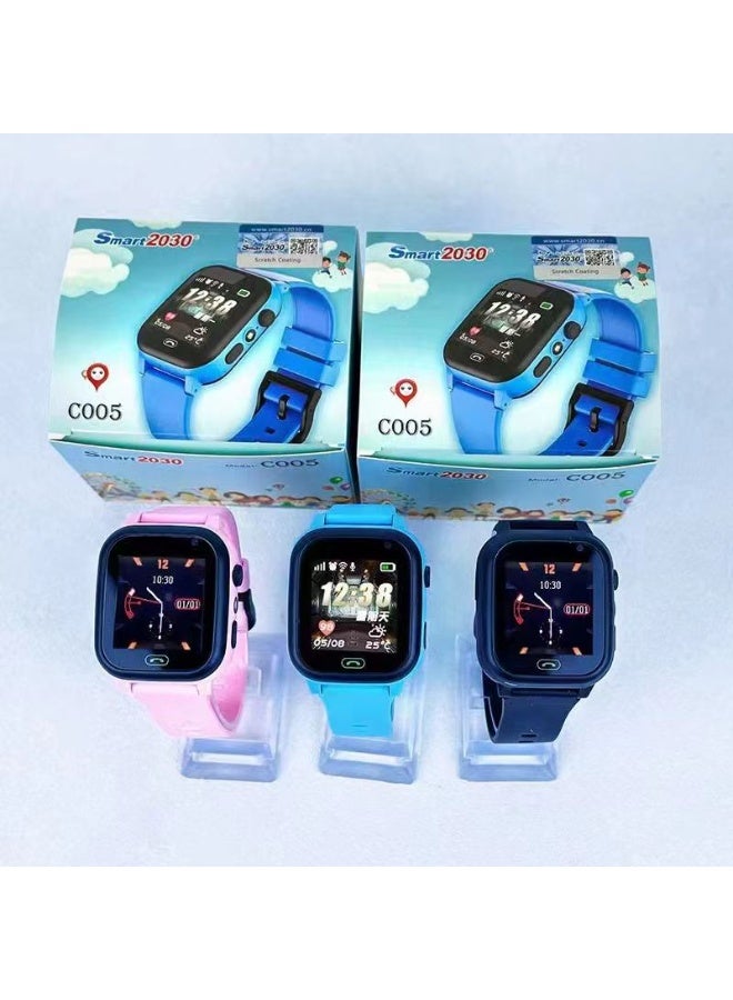 سمارت 2030 ساعة ذكية للأطفال Smart 2030 C005 تدعم بطاقة SIM، وكاميرا، ومحادثة صوتية، ومكالمة طوارئ SOS، ومقياس خطوات، وشاشة تعمل باللمس - متوافقة مع أنظمة Android وiOS - Image 1