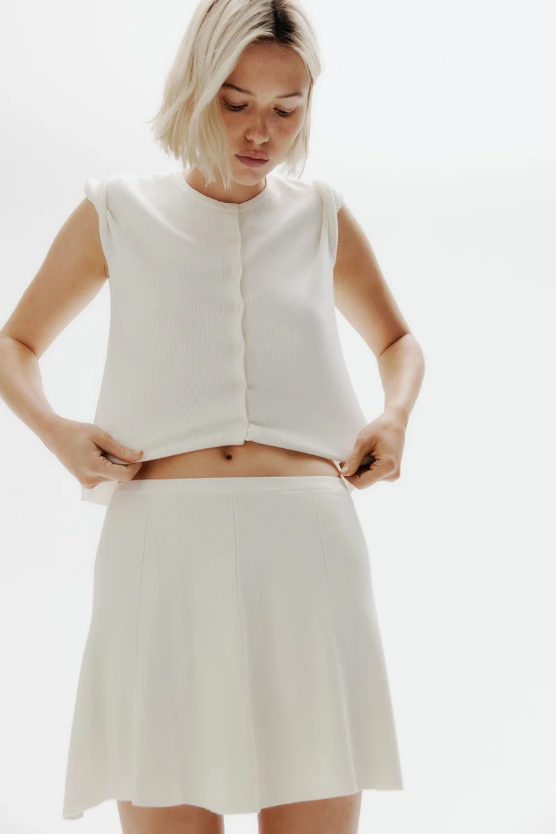 H&M Flared fine-knit skirt