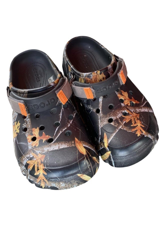 Crocs are comfortable - Image 3