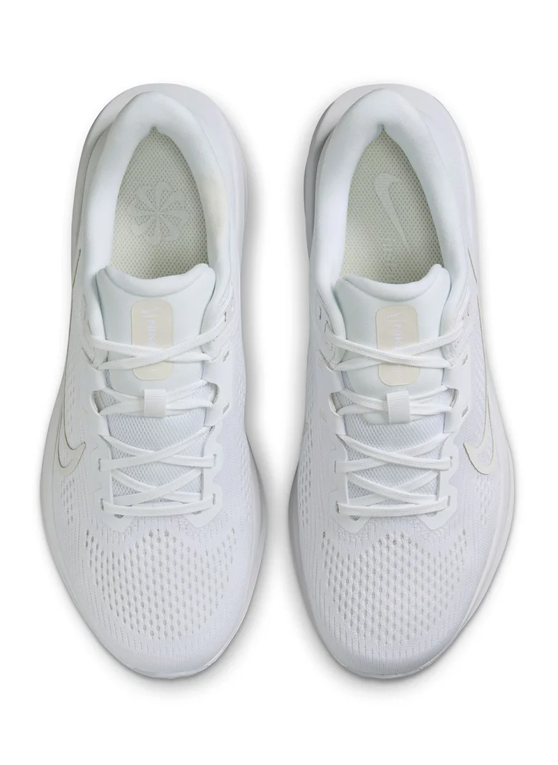 Nike Quest 6