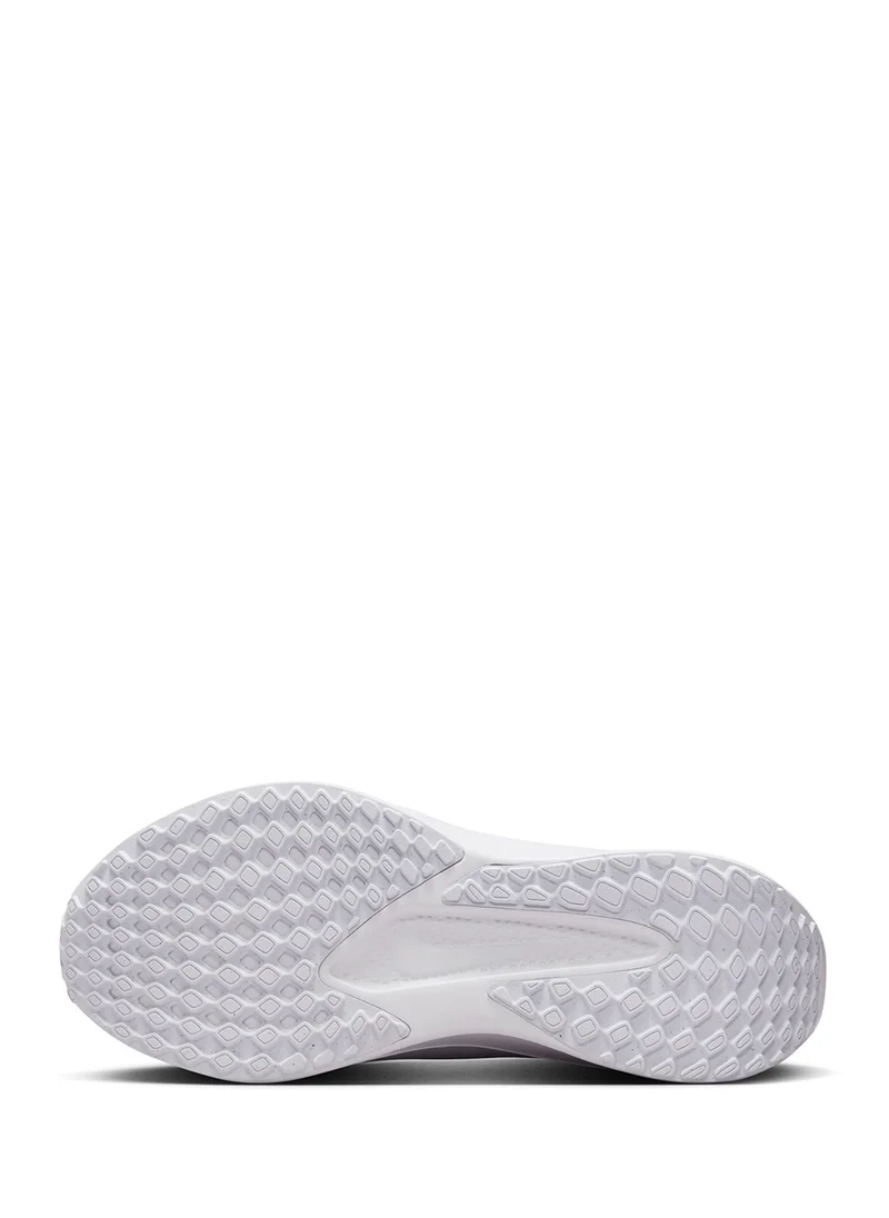 Nike Quest 6