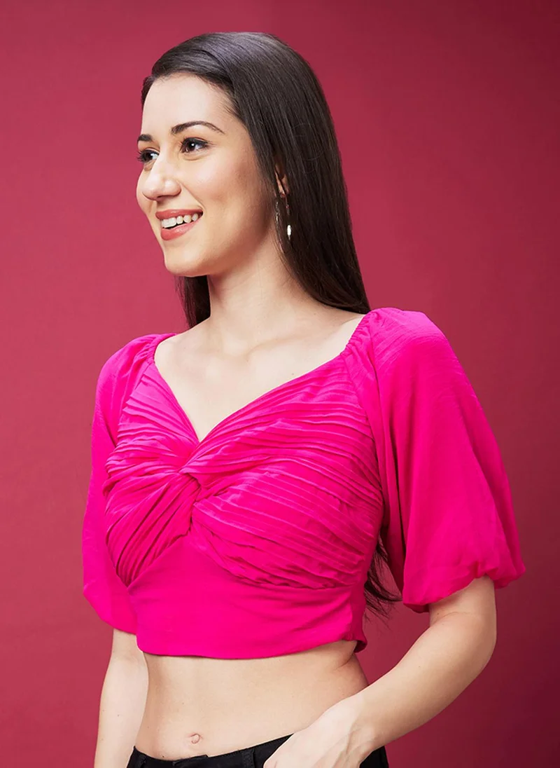 جلو باص بلوزة نسائية قصيرة من الشيفون بياقة قلب وأكمام منفوخة