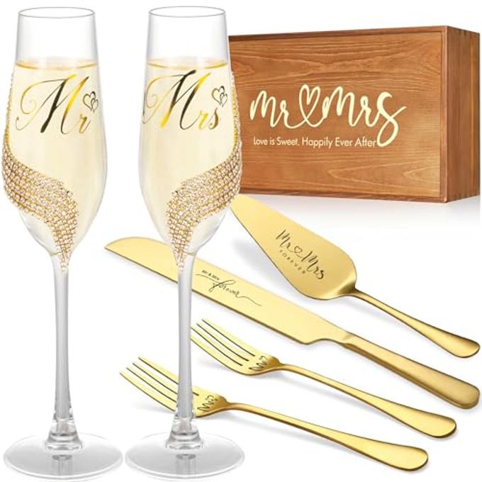 VARLKA Wedding Cake Knife and Server Set, Gold Mr and Mrs Champagne Flutes and Cake Cutting Set for Wedding Bridal Shower Gifts (Gold)