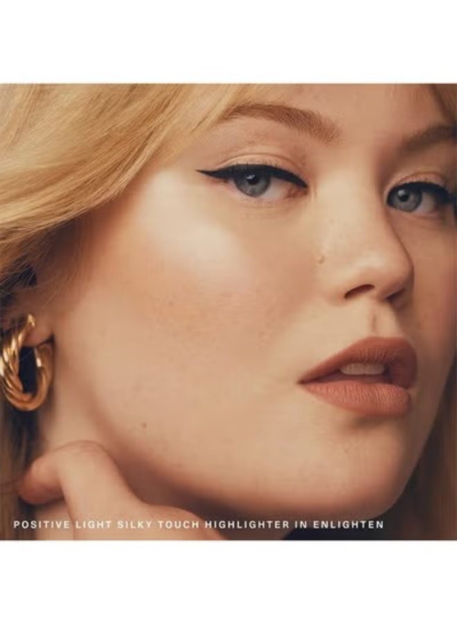 Rare Beauty Positive Light Silky Touch Highlighter 2.8g, Enlighten - Image 4