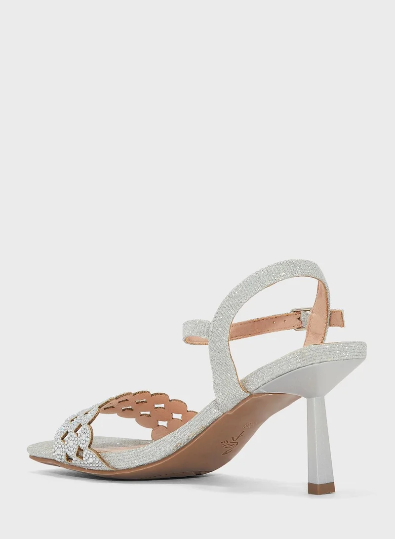MENBUR Ankle Strap Heel Sandals