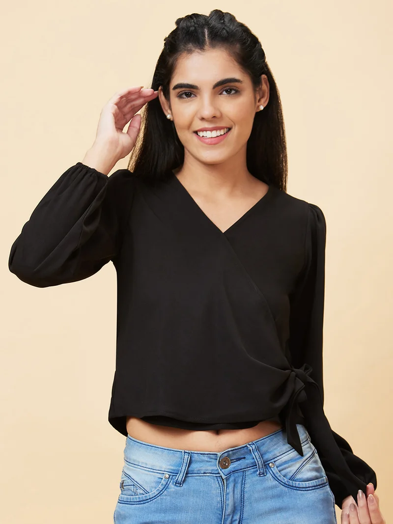 globus Women Black V-Neck Puff Sleeves Wrap Crop Top