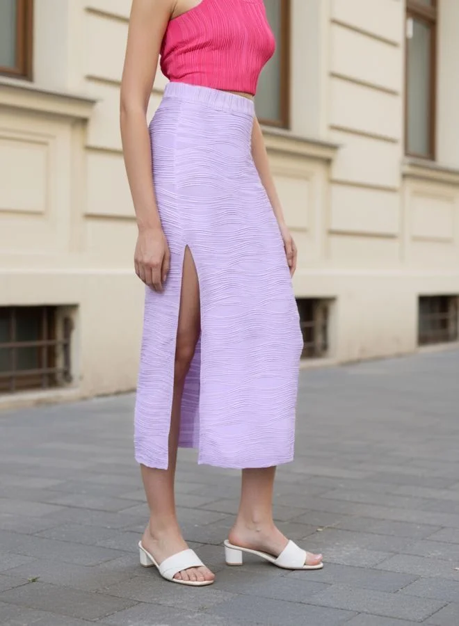 مرفوعة Women Straight Fit Textured Mid Rise Midi Skirt