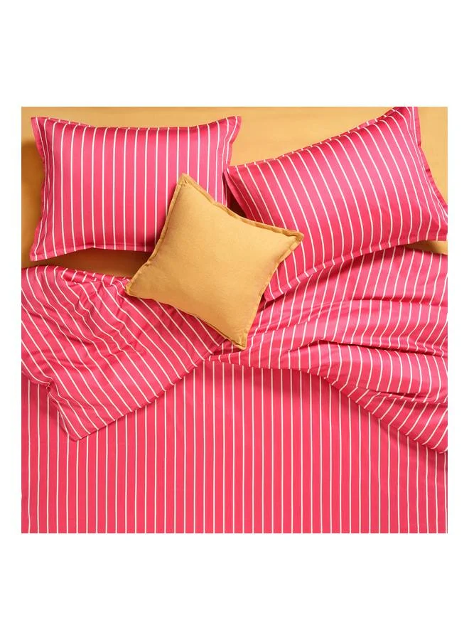 Solid Fuchsia Single Cotton Satin Duvet Set.